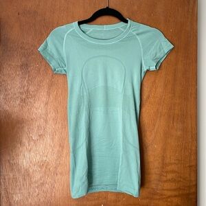 Swiftly Tech Short-Sleeve Shirt 2.0